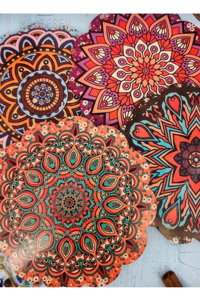 Kamptek Ahşap Tasarım Çini Desenli Kaydırmaz Taban Nihale 4 Adet