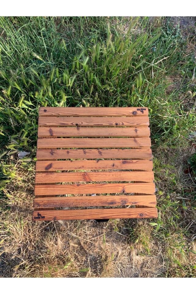 Ahşap Tasarım Dayanıklı Kamp Piknik Çok Amaçlı Yer Kaplamayan Masa Konik Ayaklı Pratik